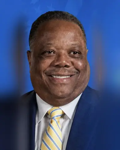 Rev. Benito Green, Oficial Nacional