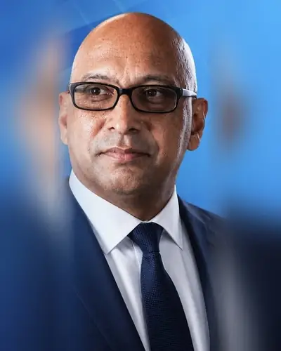 Rev. Roberto Andino, Oficial Nacional